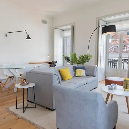 Lovelystay - Downtown - Campo Das Cebolas - Ivb Lägenhet *