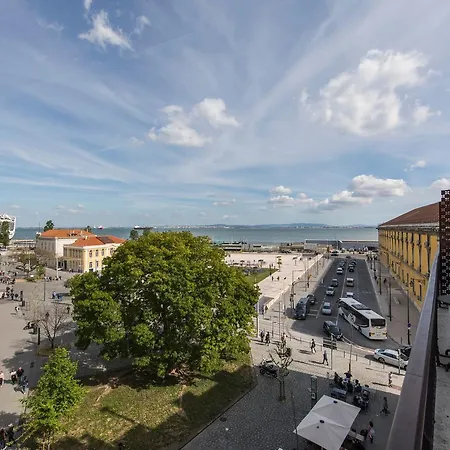 Lovelystay - Downtown - Campo Das Cebolas - Ivb Lägenhet